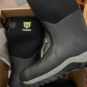 Brand New! TideWe men’s size 11